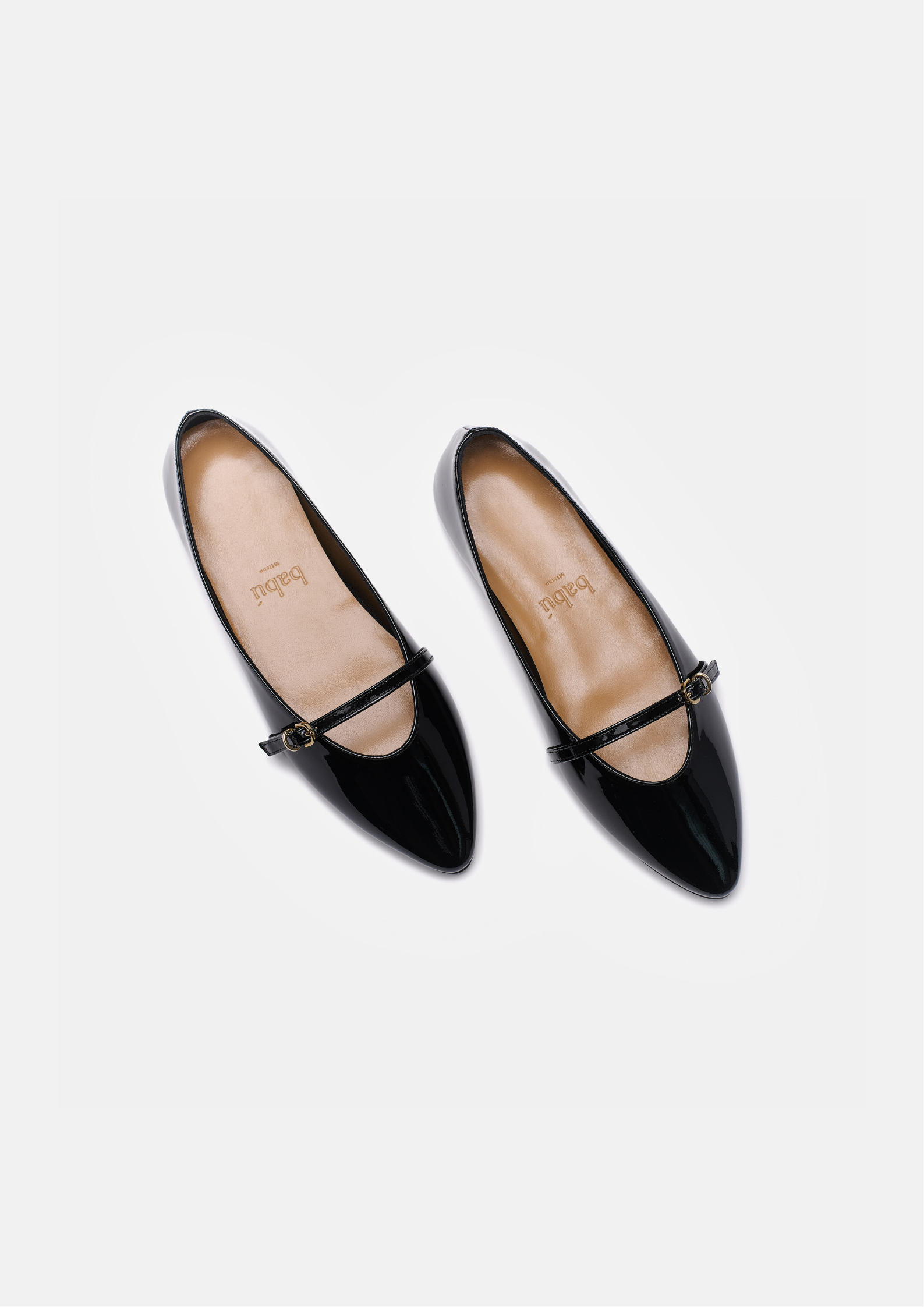 Noir Black Vernice